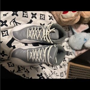 Jordan Gray and White Men's Shoes